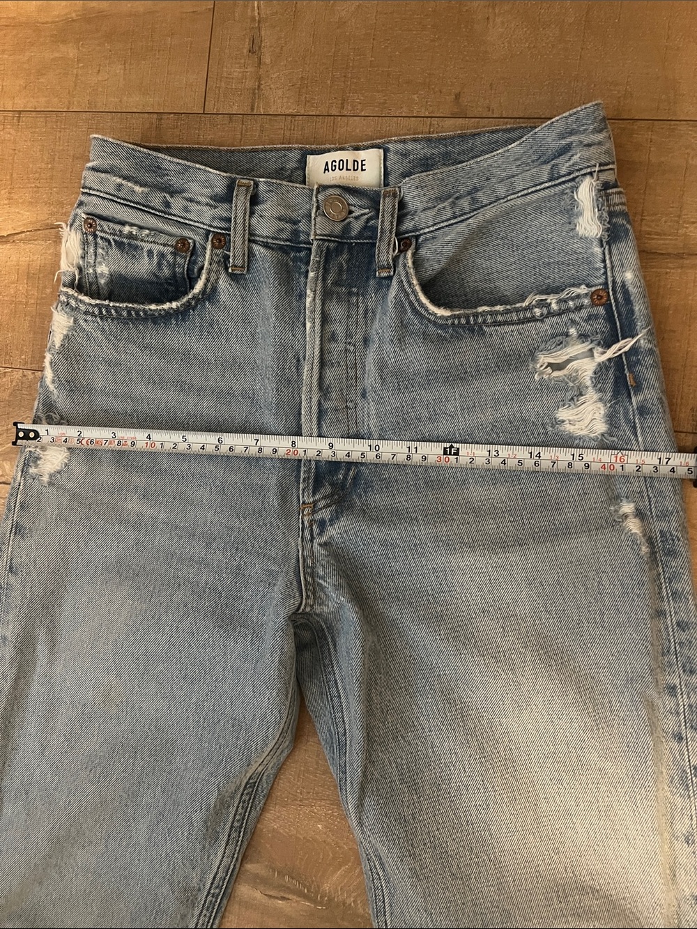 Agolde crop Light Wash Distressed Straight Leg Jeans in the wash nerve size 24 - Picture 6 of 9